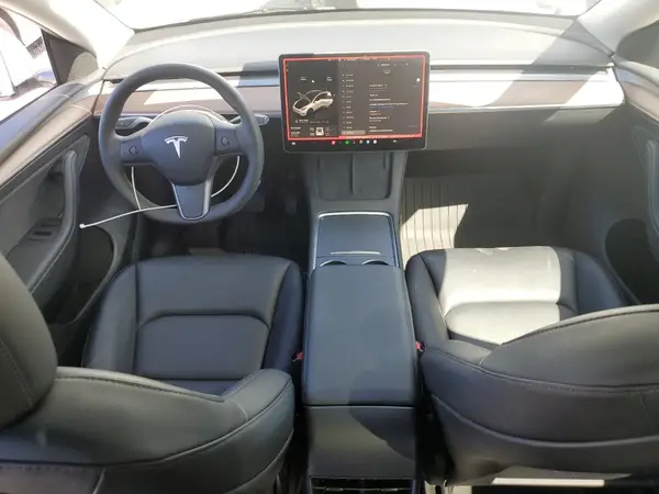 7SAYGDEEXPF893478 2023 TESLA MODEL Y - Image 8