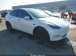 7SAYGDEEXPF959687 2023 TESLA MODEL Y