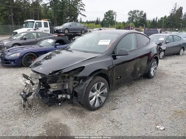 7SAYGDEEXPF967840 2023 TESLA MODEL Y - Image 2