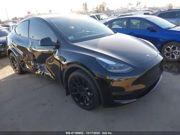 7SAYGDEEXRA216186 2024 TESLA MODEL Y - Image 1