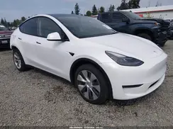 7SAYGDEEXRA219721 2024 TESLA MODEL Y
