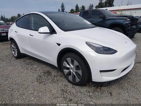 7SAYGDEEXRA219721 2024 TESLA MODEL Y - Image 1