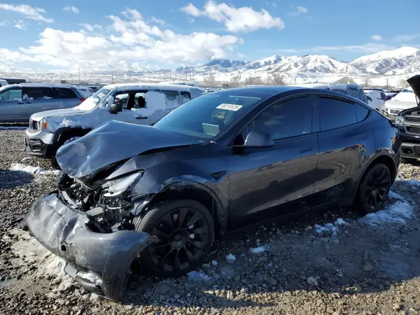 7SAYGDEEXRA222408 2024 TESLA MODEL Y - Image 1