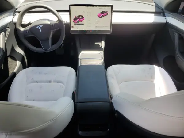 7SAYGDEEXRA228046 2024 TESLA MODEL Y - Image 8