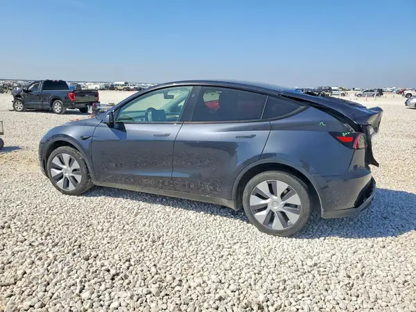 7SAYGDEEXRA233747 2024 TESLA MODEL Y - Image 2