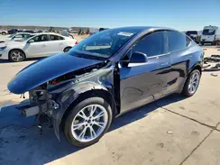 7SAYGDEEXRA235272 2024 TESLA MODEL Y