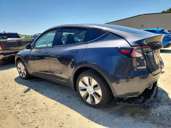 7SAYGDEEXRA238138 2024 TESLA MODEL Y - Image 2