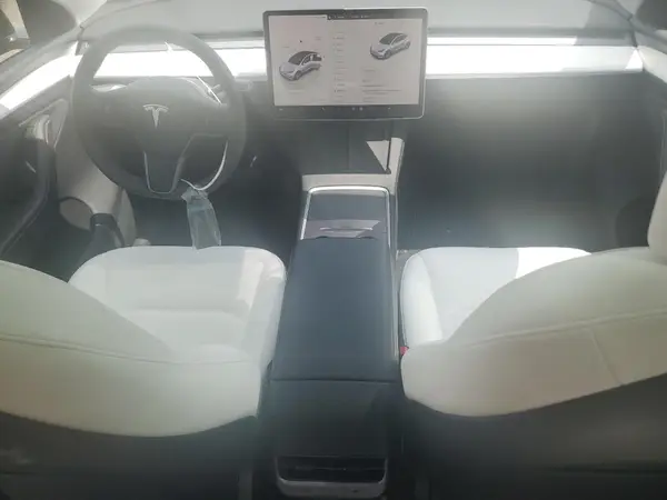 7SAYGDEEXRA239810 2024 TESLA MODEL Y - Image 8
