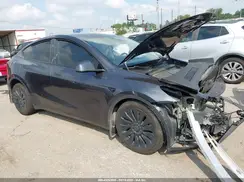 7SAYGDEEXRA239824 2024 TESLA MODEL Y