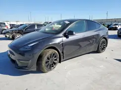 7SAYGDEEXRA242562 2024 TESLA MODEL Y
