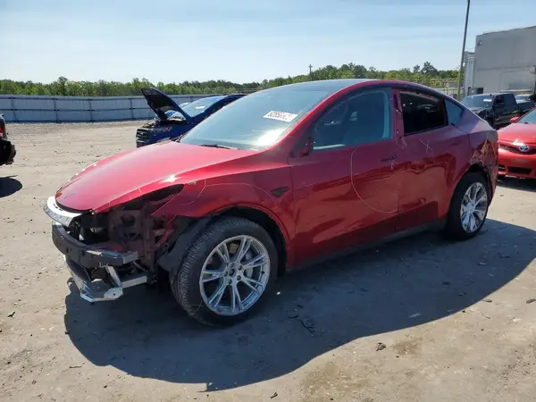 7SAYGDEEXRA245221 2024 TESLA MODEL Y - Image 1