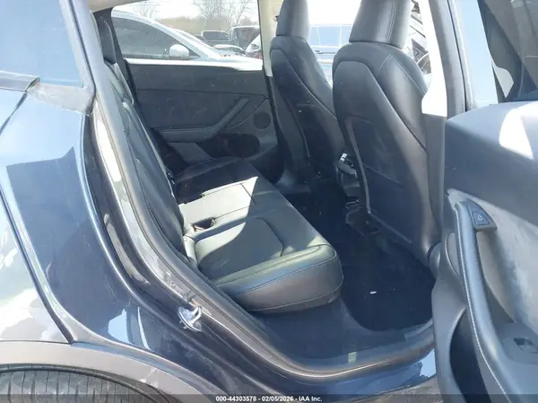 7SAYGDEEXRA252010 2024 TESLA MODEL Y - Image 8