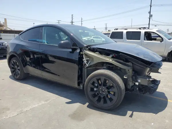 2024 TESLA MODEL Y COPART lot 60929295 auction photo 4