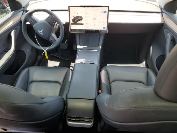 7SAYGDEEXRA253111 2024 TESLA MODEL Y - Image 8