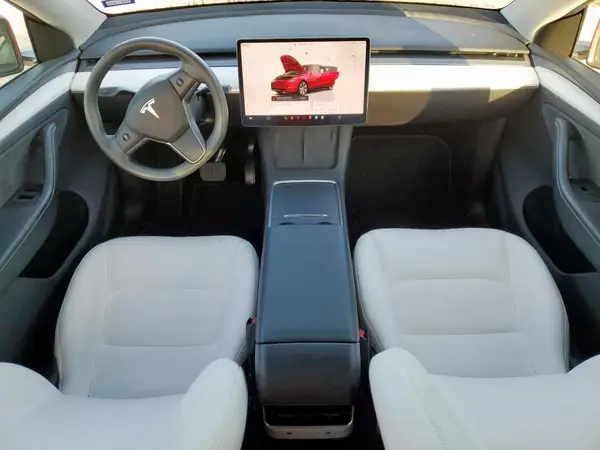 7SAYGDEEXRA255618 2024 TESLA MODEL Y - Image 8