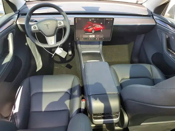 7SAYGDEEXRA262097 2024 TESLA MODEL Y - Image 8