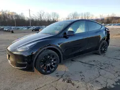 7SAYGDEEXRA271821 2024 TESLA MODEL Y