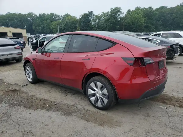 7SAYGDEEXRA276128 2024 TESLA MODEL Y - Image 2
