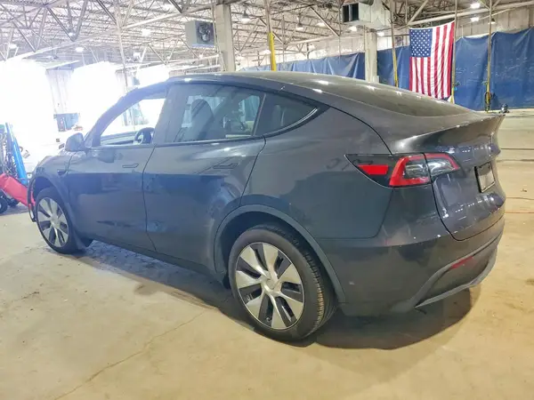 7SAYGDEEXRA278056 2024 TESLA MODEL Y - Image 2