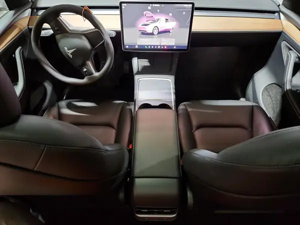 7SAYGDEEXRA286299 2024 TESLA MODEL Y - Image 8