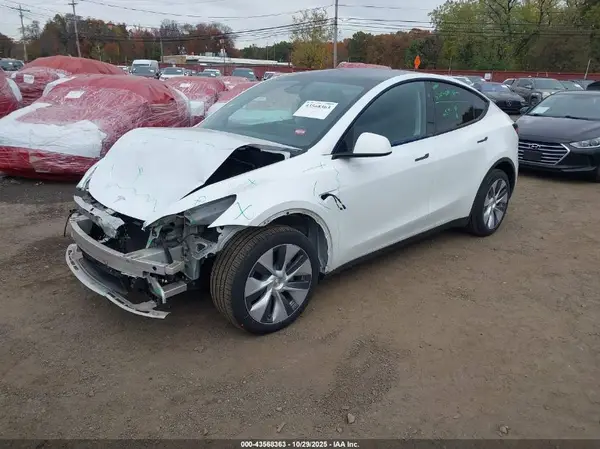 7SAYGDEEXRA286691 2024 TESLA MODEL Y - Image 2