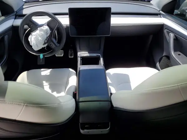 7SAYGDEEXRA290000 2024 TESLA MODEL Y - Image 8