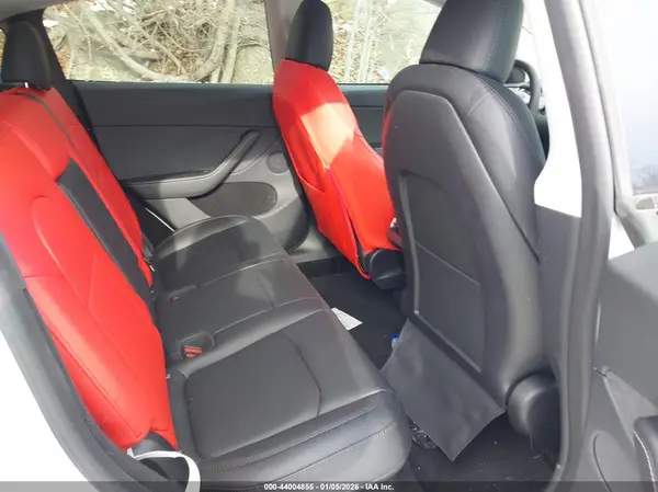 7SAYGDEEXRA290434 2024 TESLA MODEL Y - Image 8
