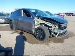 7SAYGDEEXRA293446 2024 TESLA MODEL Y