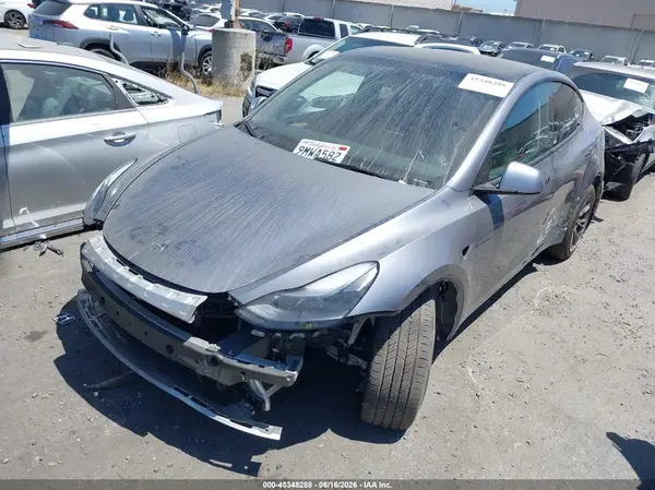 7SAYGDEEXRA299408 2024 TESLA MODEL Y - Image 2