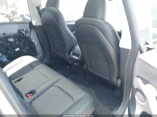 7SAYGDEEXRA299408 2024 TESLA MODEL Y - Image 8