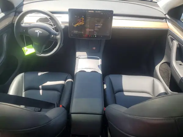7SAYGDEEXRA311413 2024 TESLA MODEL Y - Image 8