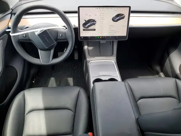 7SAYGDEEXRA323223 2024 TESLA MODEL Y - Image 8