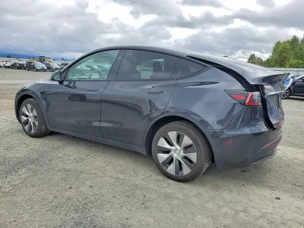 7SAYGDEEXRF014144 2024 TESLA MODEL Y - Image 2