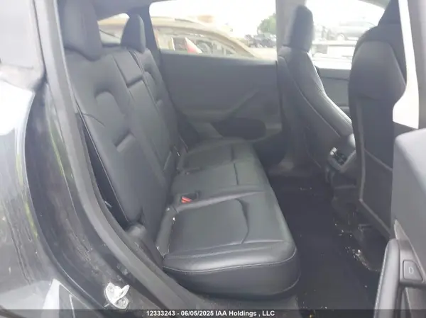 7SAYGDEEXRF038444 2024 TESLA MODEL Y - Image 8