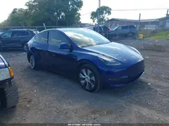 7SAYGDEEXRF044292 2024 TESLA MODEL Y