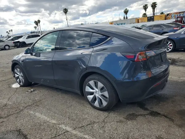 7SAYGDEEXRF062310 2024 TESLA MODEL Y - Image 2
