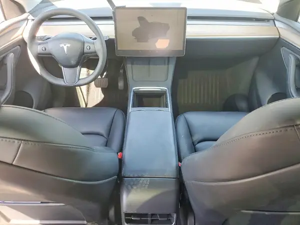 7SAYGDEEXRF062629 2024 TESLA MODEL Y - Image 8