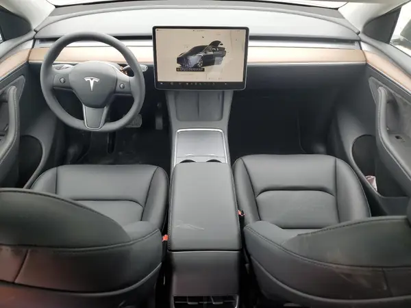 7SAYGDEEXRF071640 2024 TESLA MODEL Y - Image 8
