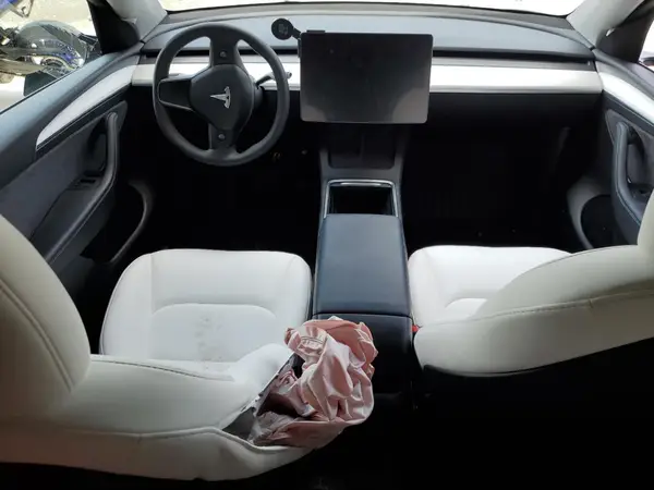 7SAYGDEEXRF072397 2024 TESLA MODEL Y - Image 8