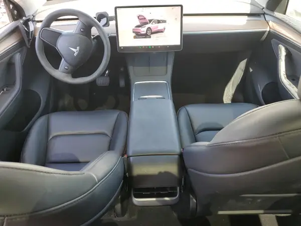 7SAYGDEEXRF075803 2024 TESLA MODEL Y - Image 8