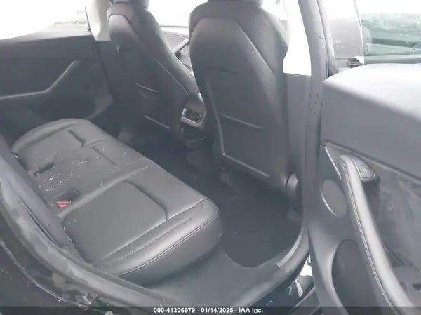 7SAYGDEEXRF079446 2024 TESLA MODEL Y - Image 8