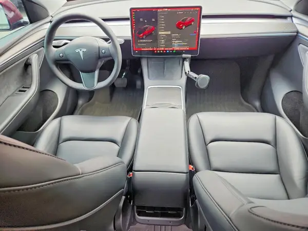 7SAYGDEEXRF079947 2024 TESLA MODEL Y - Image 8