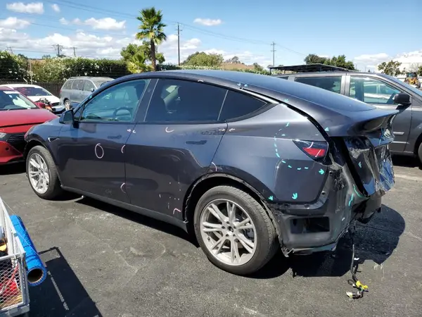 7SAYGDEEXRF080886 2024 TESLA MODEL Y - Image 2
