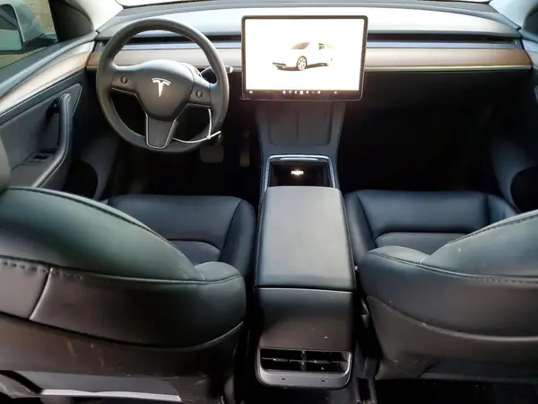 7SAYGDEEXRF088762 2024 TESLA MODEL Y - Image 8