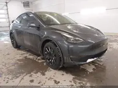 7SAYGDEEXRF101364 2024 TESLA MODEL Y
