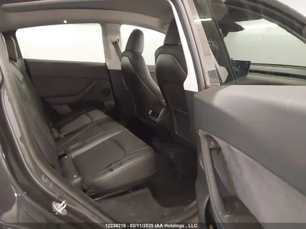 7SAYGDEEXRF101364 2024 TESLA MODEL Y - Image 8