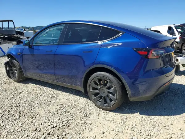 7SAYGDEEXRF116334 2024 TESLA MODEL Y - Image 2