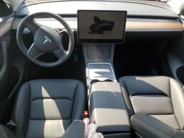 7SAYGDEEXRF129651 2024 TESLA MODEL Y - Image 8