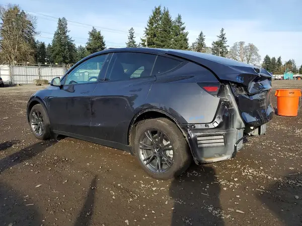 7SAYGDEEXRF150600 2024 TESLA MODEL Y - Image 2
