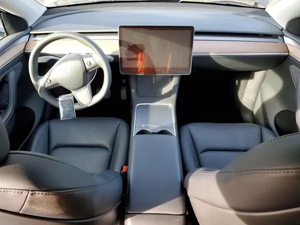 7SAYGDEEXRF150600 2024 TESLA MODEL Y - Image 8